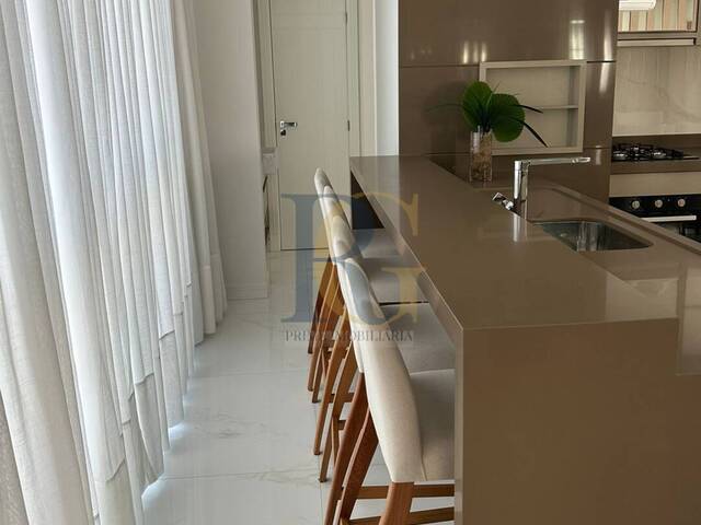 Apartamento para Venda em Tijucas - 5